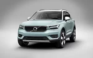 ���� ���������� Volvo XC40 T5 Momentum - 2017