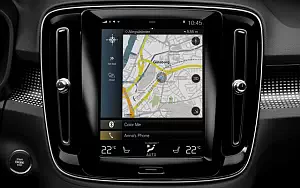 ���� ���������� Volvo XC40 T5 Momentum - 2017