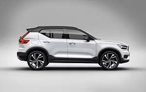 ���� ���������� Volvo XC40 T5 R-Design - 2017