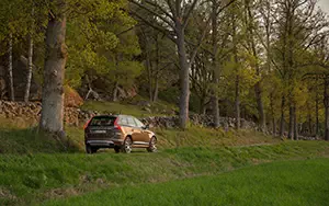 ���� ���������� Volvo XC60 D4 - 2014