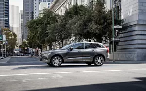 ���� ���������� Volvo XC60 T6 Inscription - 2017