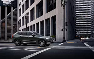 ���� ���������� Volvo XC60 T6 Inscription - 2017
