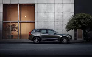 ���� ���������� Volvo XC60 T6 Inscription - 2017