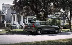 ���� ���������� Volvo XC60 T6 Inscription - 2017