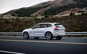 ���� ���������� Volvo XC60 T8 R-Design - 2017