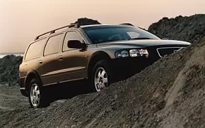 ���� ���������� Volvo V70 XC - 2001