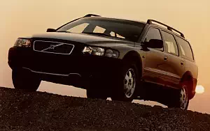���� ���������� Volvo V70 XC - 2001