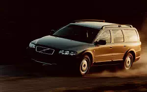 ���� ���������� Volvo V70 XC - 2001