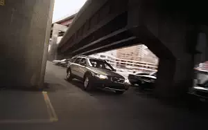 ���� ���������� Volvo V70 XC - 2001