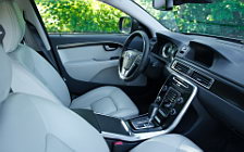 ���� ���������� Volvo XC70 - 2012