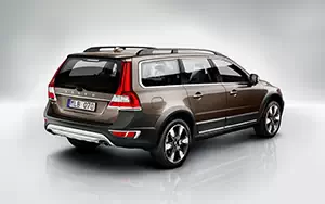 ���� ���������� Volvo XC70 - 2014