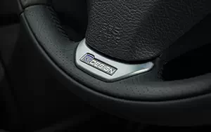 ���� ���������� Volvo XC90 R-Design - 2013