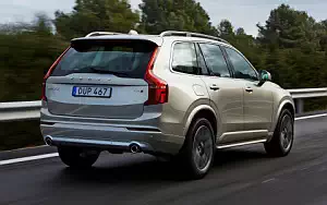 ���� ���������� Volvo XC90 D5 Momentum - 2015