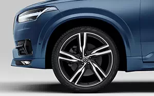 ���� ���������� Volvo XC90 R-Design - 2015