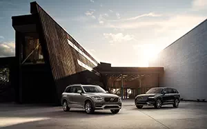 ���� ���������� Volvo XC90 T6 AWD First Edition - 2015