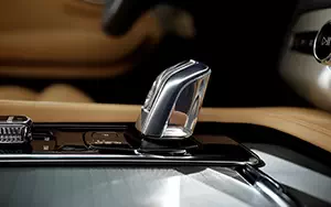 ���� ���������� Volvo XC90 T6 AWD First Edition - 2015