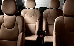 ���� ���������� Volvo XC90 T6 AWD First Edition - 2015