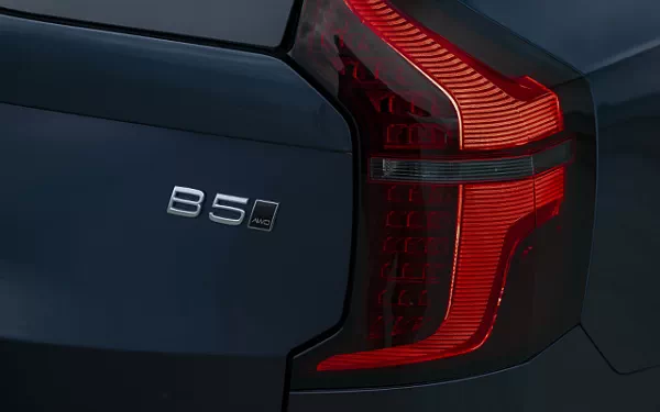 ���� ���������� Volvo XC90 B5 AWD - 2024
