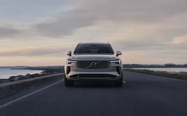 ���� ���������� Volvo XC90 T8 Recharge AWD - 2024