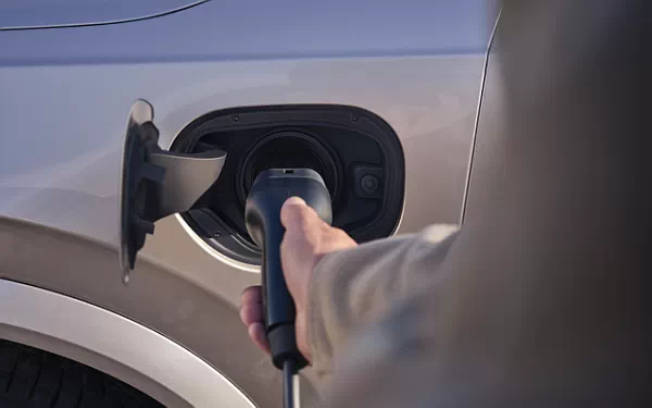 ���� ���������� Volvo XC90 T8 Recharge AWD - 2024