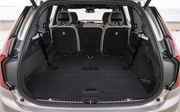 ���� ���������� Volvo XC90 T8 Recharge AWD - 2024