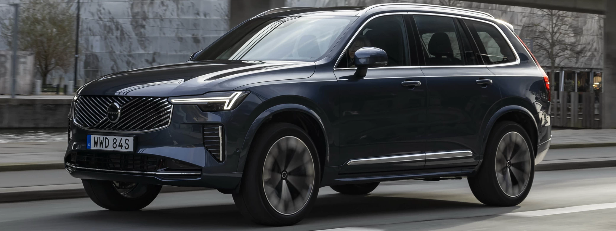 ���� ���������� Volvo XC90 B5 AWD - 2024 - Car wallpapers